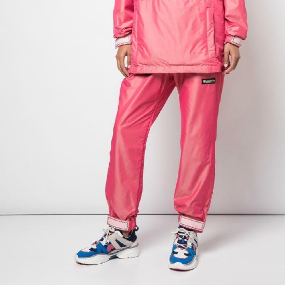 • the OC Columbia Grand Cache pants